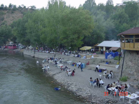 Die Anzeige dieses Bildes wird in Ihrem Browser möglicherweise nicht unterstützt.